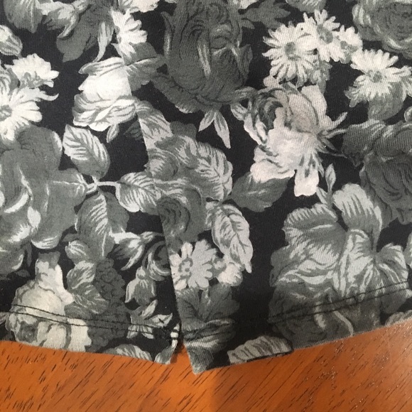 Torrid Fold Over Skirt - Picture 3 of 3